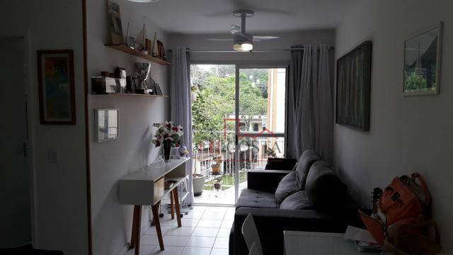 Apartamento à venda com 2 quartos, 53m² - Foto 11