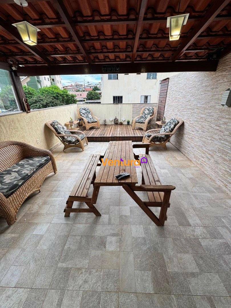 Casa, 3 quartos, 195 m² - Foto 3