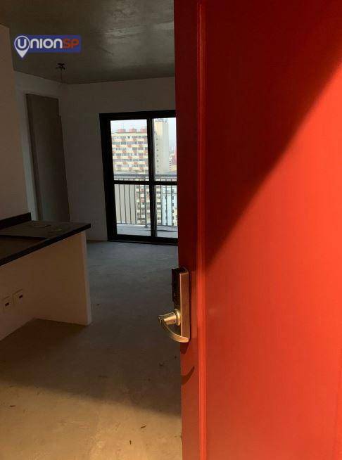 Apartamento à venda com 1 quarto, 29m² - Foto 1