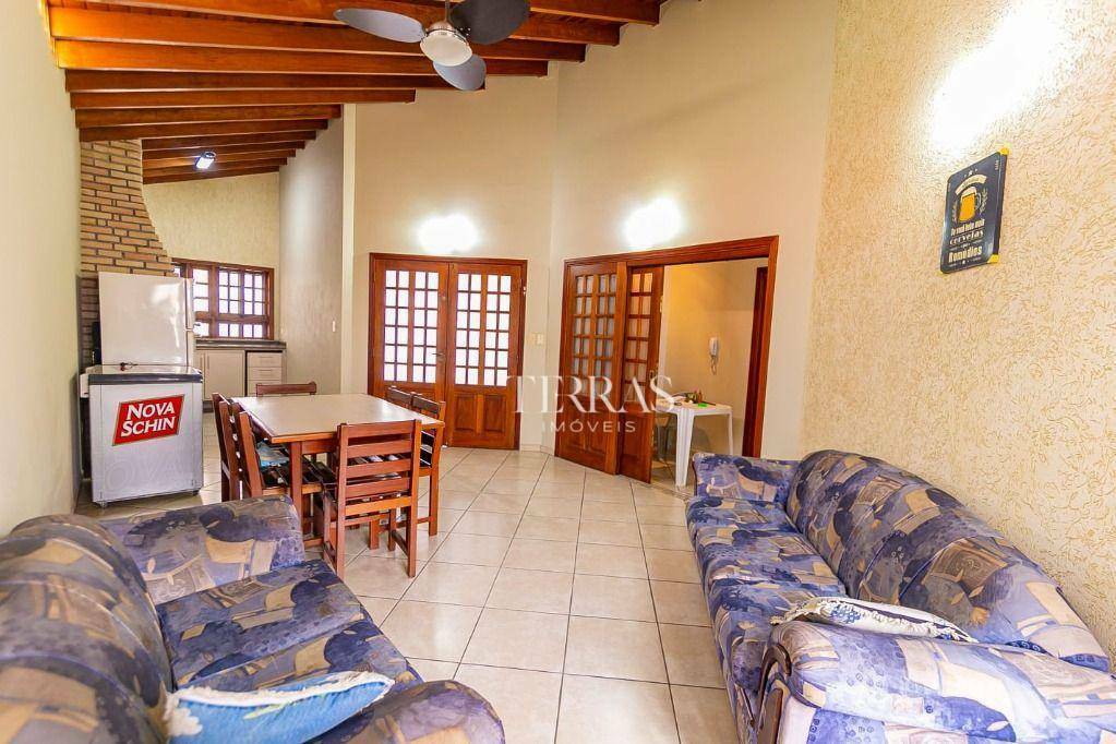 Casa à venda com 4 quartos, 300m² - Foto 27