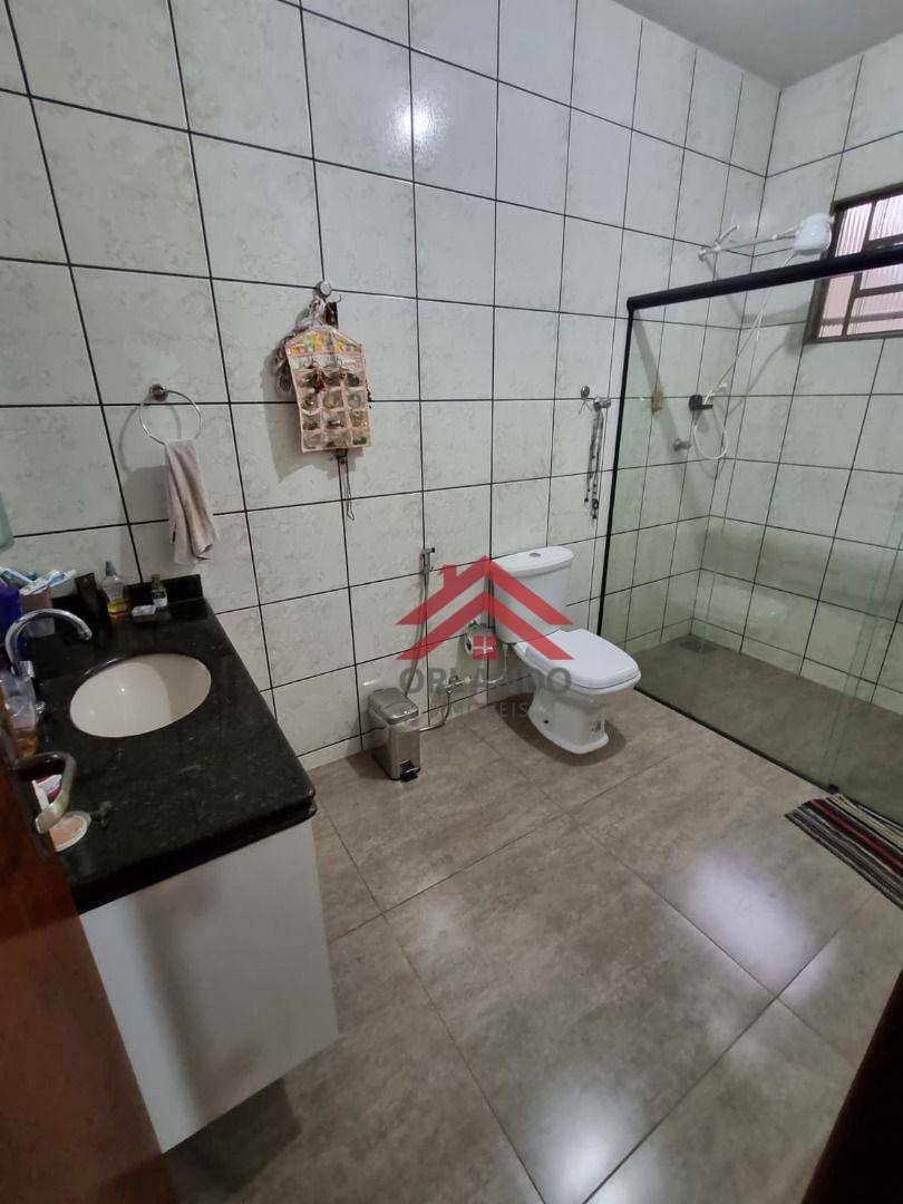 Casa à venda com 3 quartos, 171m² - Foto 8