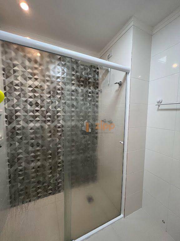 Apartamento à venda com 3 quartos, 80m² - Foto 18