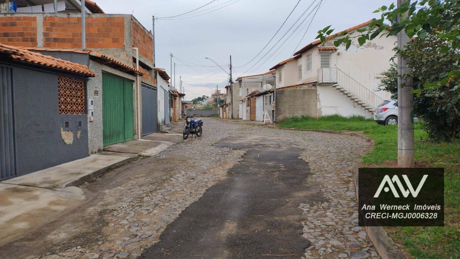 Apartamento à venda com 2 quartos, 160m² - Foto 1