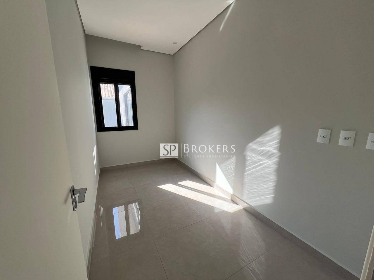 Casa à venda com 3 quartos, 190m² - Foto 15