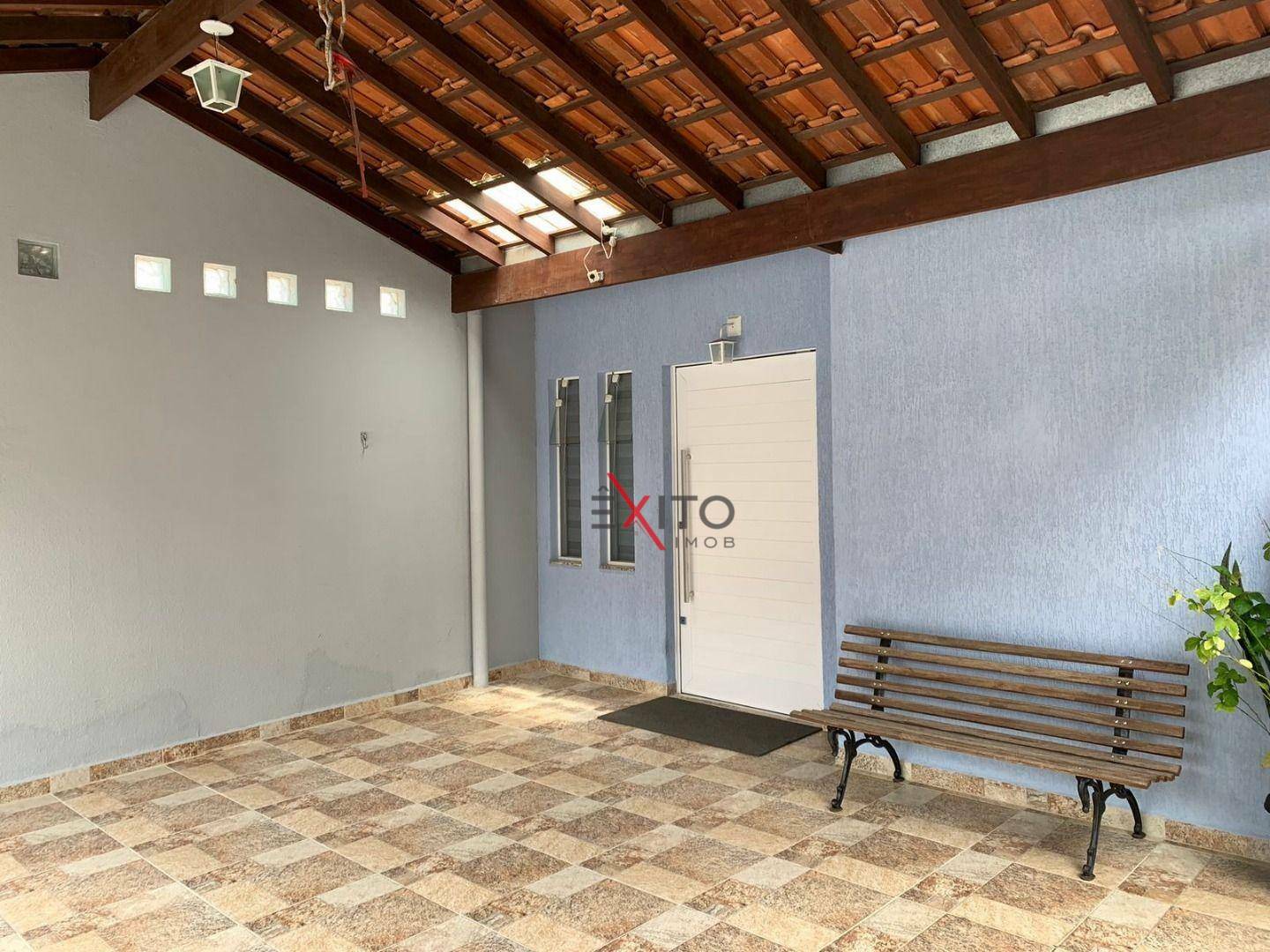 Casa de Condomínio à venda com 3 quartos, 176m² - Foto 2