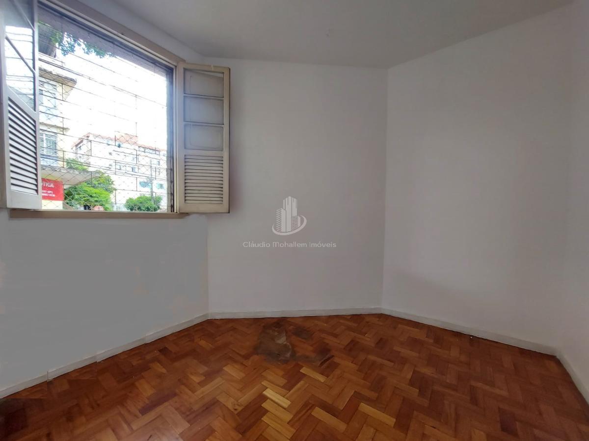 Apartamento para alugar com 3 quartos, 115m² - Foto 18