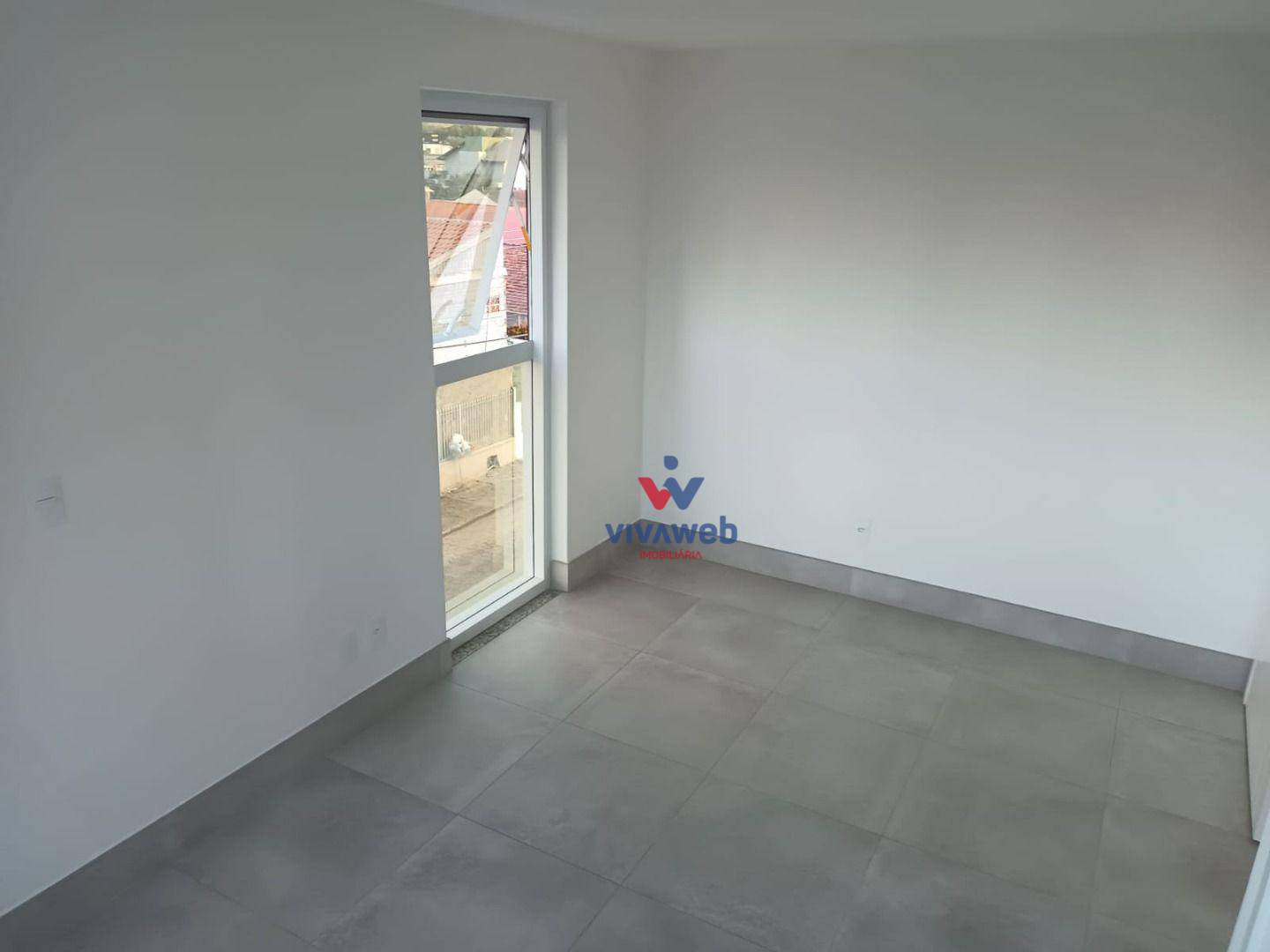 Apartamento à venda com 2 quartos, 62m² - Foto 17