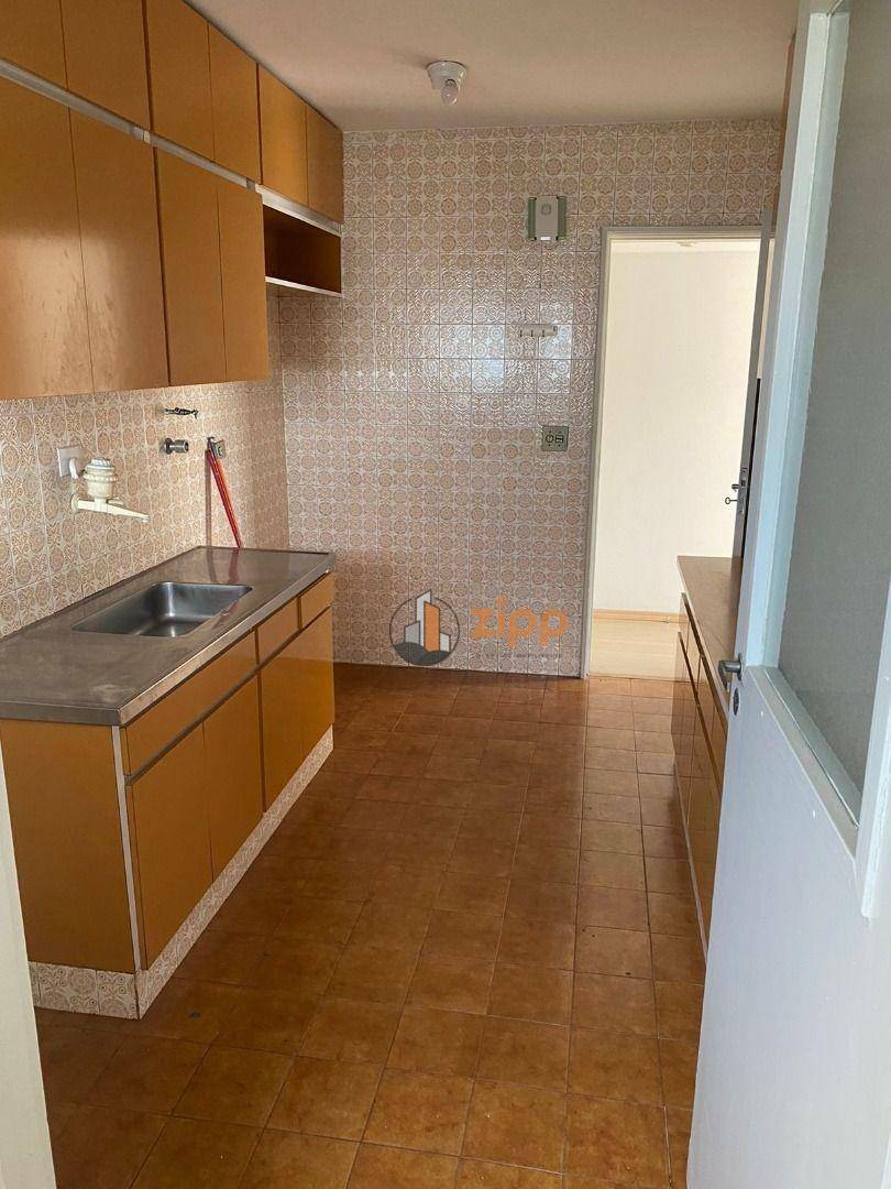 Apartamento à venda com 3 quartos, 95m² - Foto 23