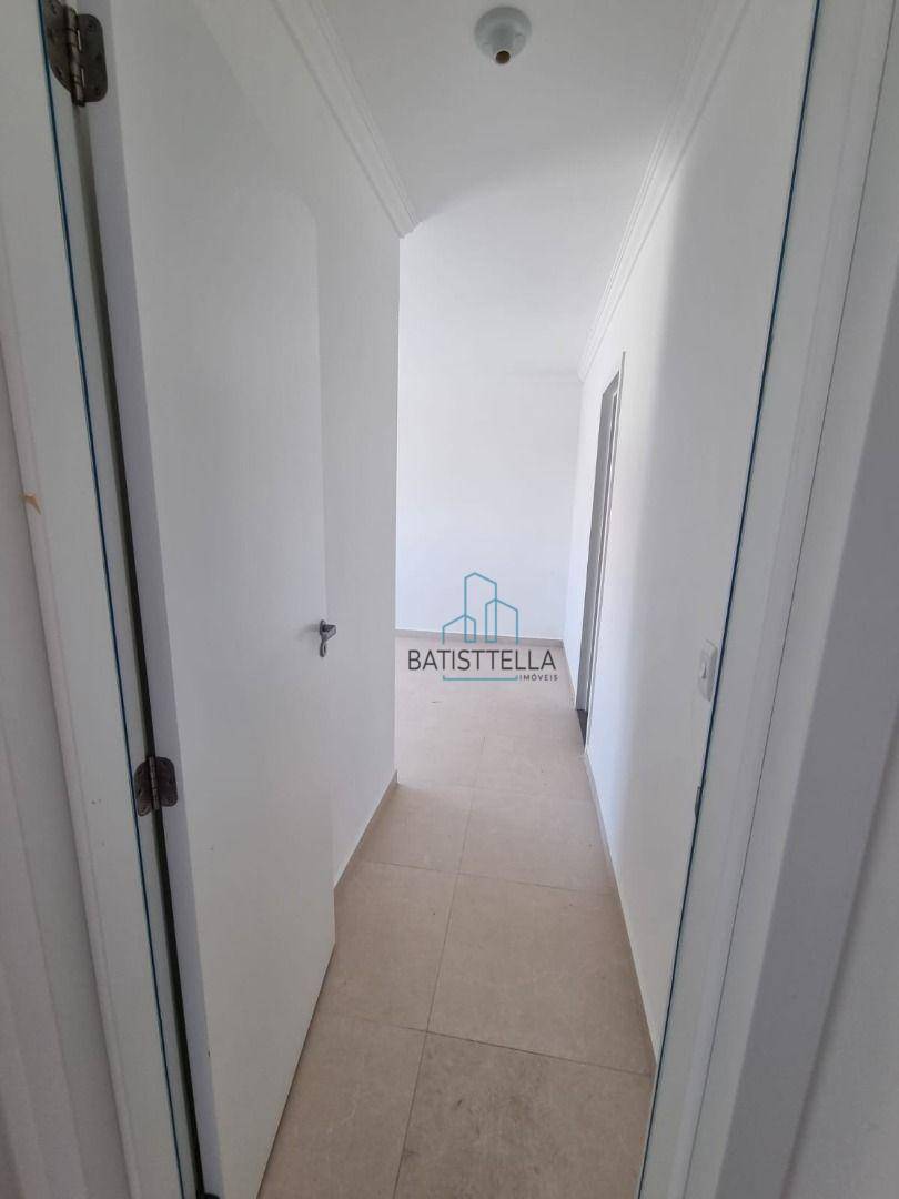 Apartamento à venda com 2 quartos, 64m² - Foto 9