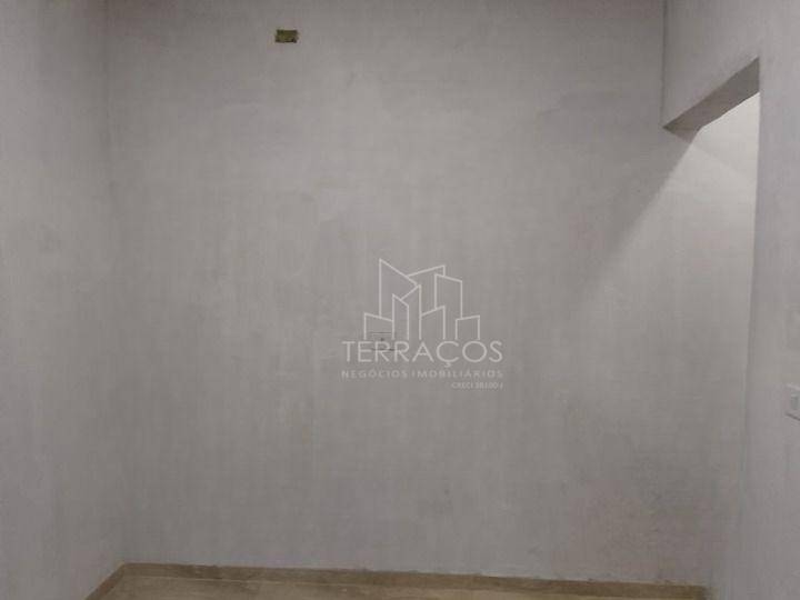 Casa de Condomínio para alugar com 2 quartos, 200m² - Foto 5