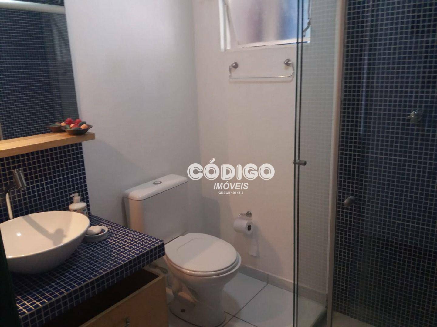 Apartamento para alugar com 3 quartos, 70m² - Foto 8