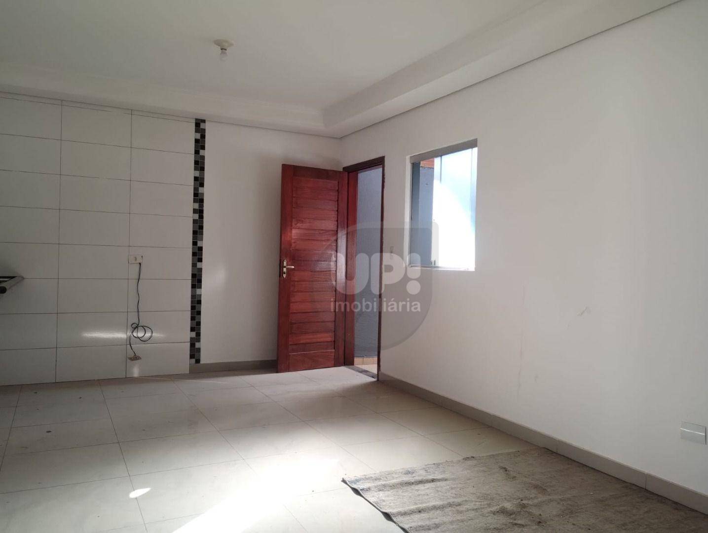 Casa à venda com 2 quartos, 74m² - Foto 1