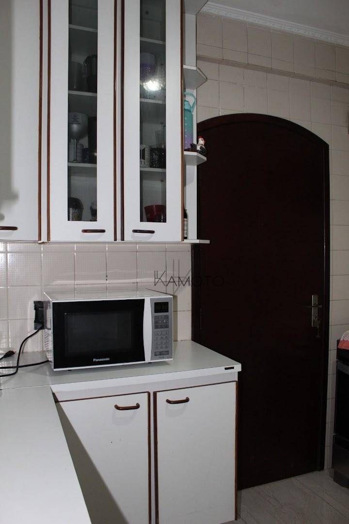 Apartamento à venda com 2 quartos, 62m² - Foto 9