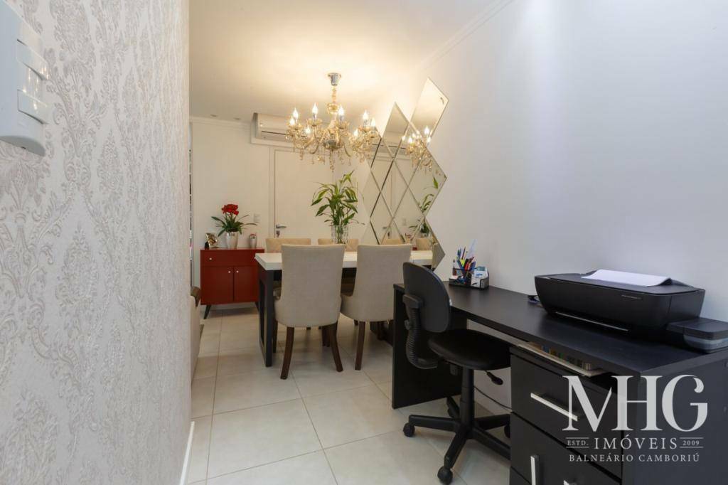 Apartamento à venda com 2 quartos, 69m² - Foto 4