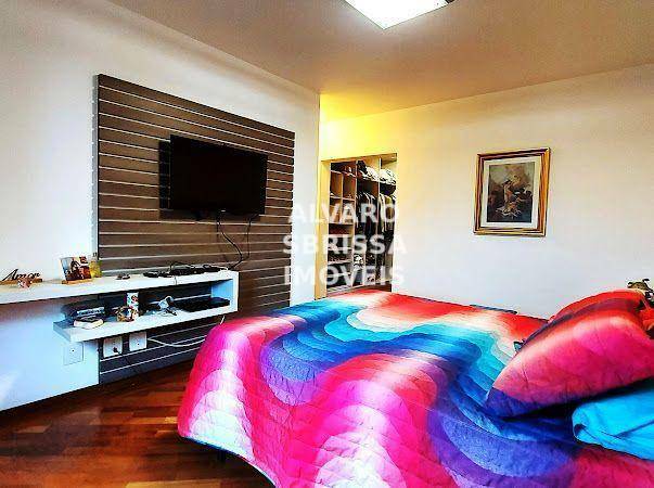 Apartamento à venda com 3 quartos, 254m² - Foto 8