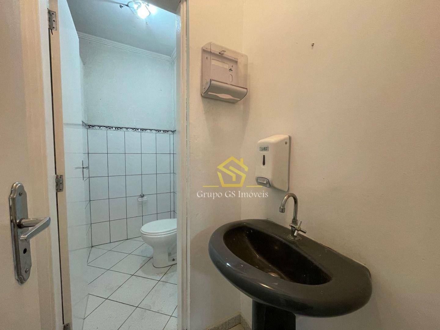 Prédio Inteiro para alugar, 680m² - Foto 24