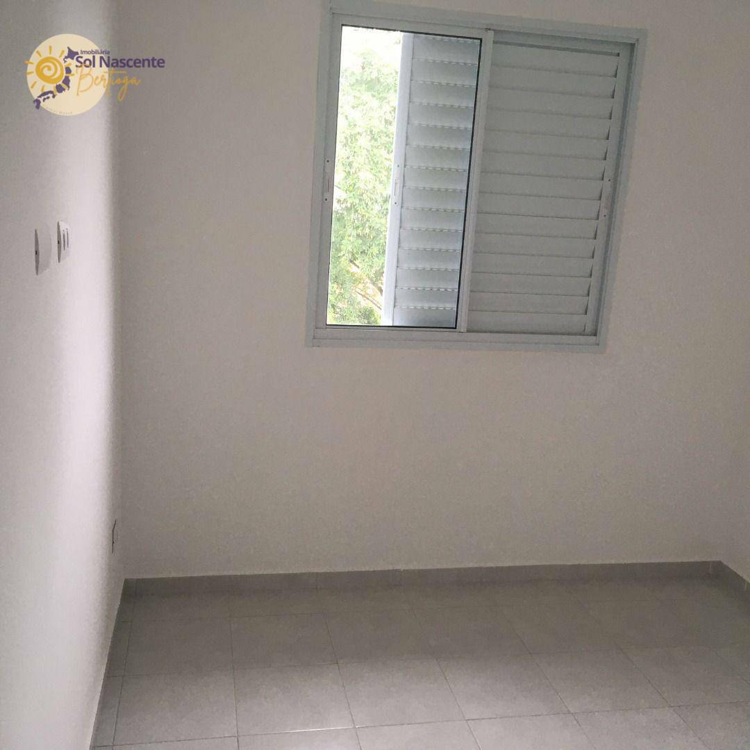 Apartamento para alugar com 2 quartos, 42m² - Foto 11