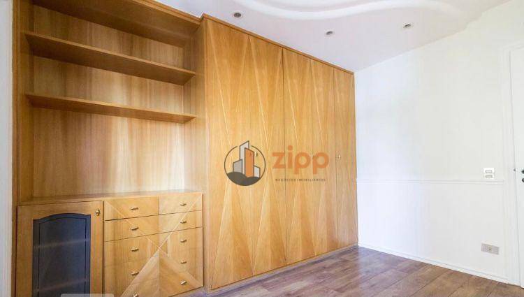 Apartamento à venda com 4 quartos, 208m² - Foto 35