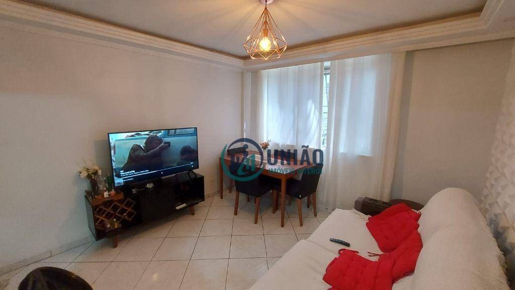 Apartamento à venda com 3 quartos, 70m² - Foto 2