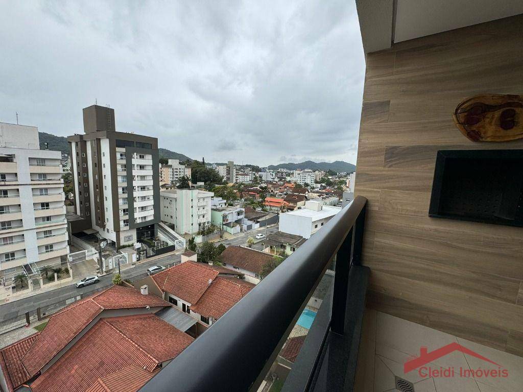 Apartamento para alugar com 3 quartos, 77m² - Foto 15