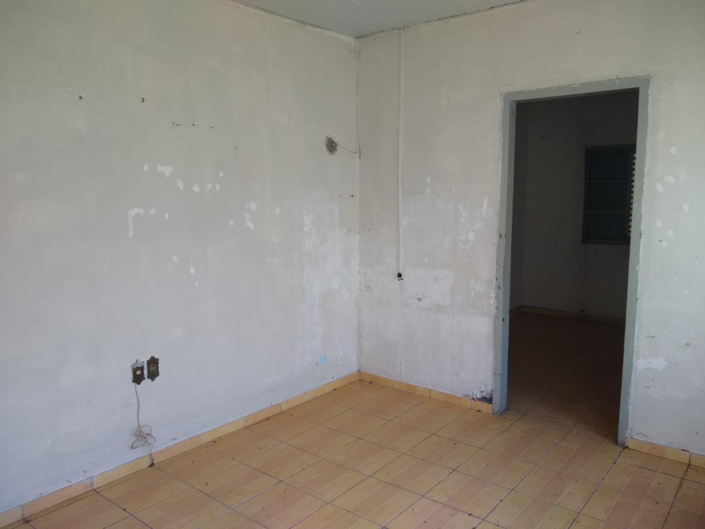 Casa à venda com 1 quarto, 165m² - Foto 13