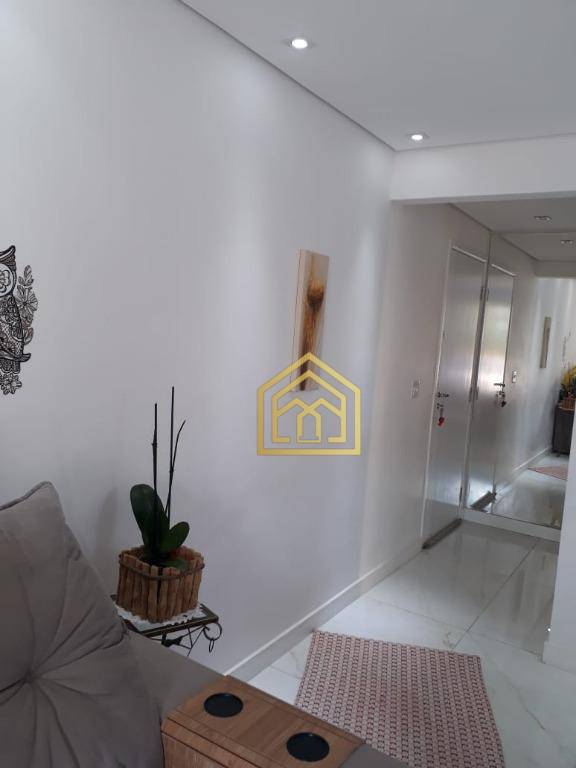 Apartamento à venda com 3 quartos, 68m² - Foto 5