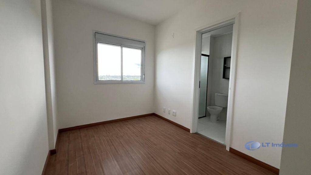 Apartamento para alugar com 2 quartos, 64m² - Foto 5