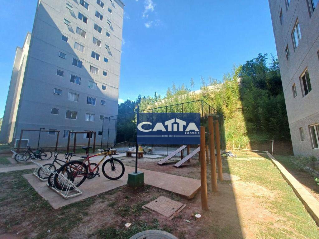 Apartamento à venda com 2 quartos, 42m² - Foto 16