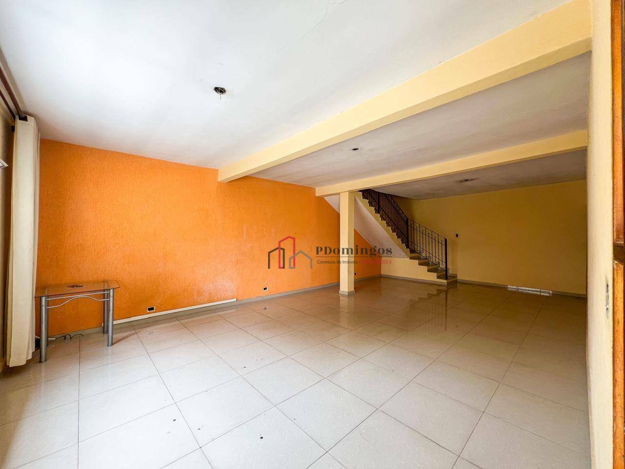 Sobrado à venda com 4 quartos, 220m² - Foto 4