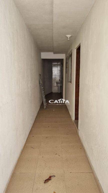 Casa para alugar com 1 quarto, 35m² - Foto 2