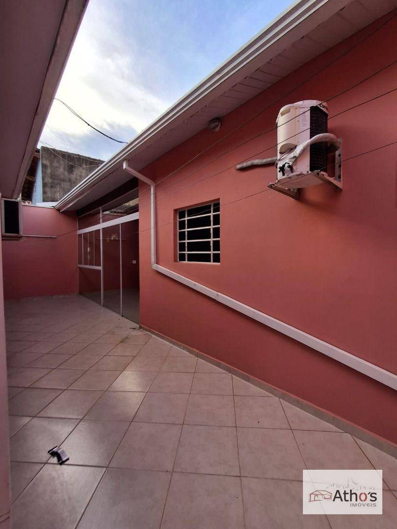 Casa para alugar com 4 quartos, 170m² - Foto 19