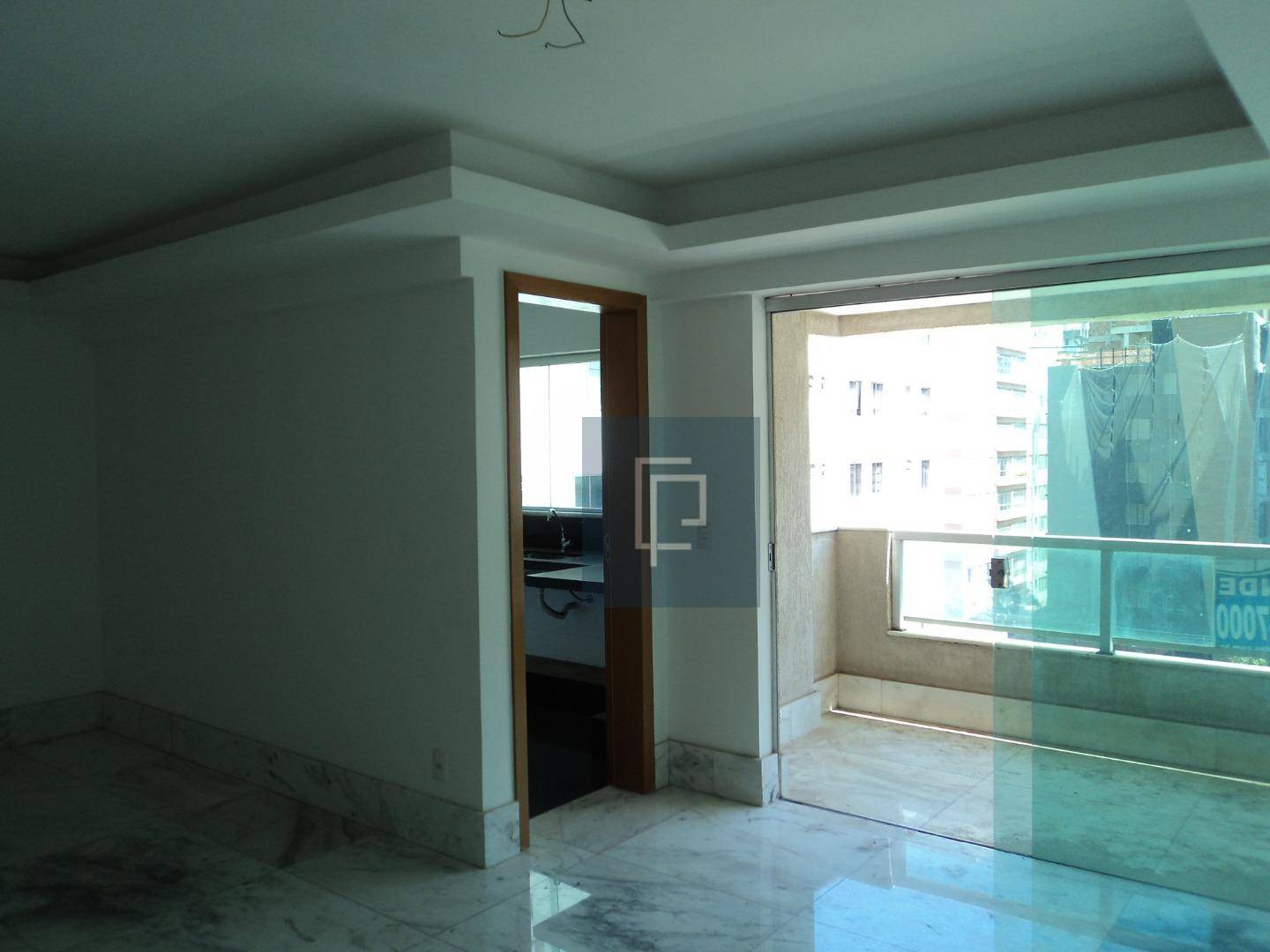 Apartamento à venda com 3 quartos, 102m² - Foto 1