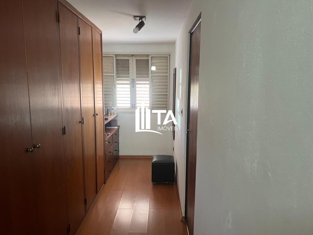 Casa à venda com 4 quartos, 288m² - Foto 23