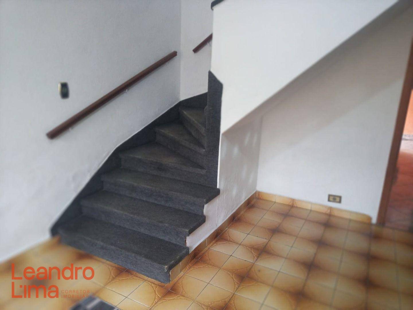 Casa à venda com 2 quartos, 100m² - Foto 10