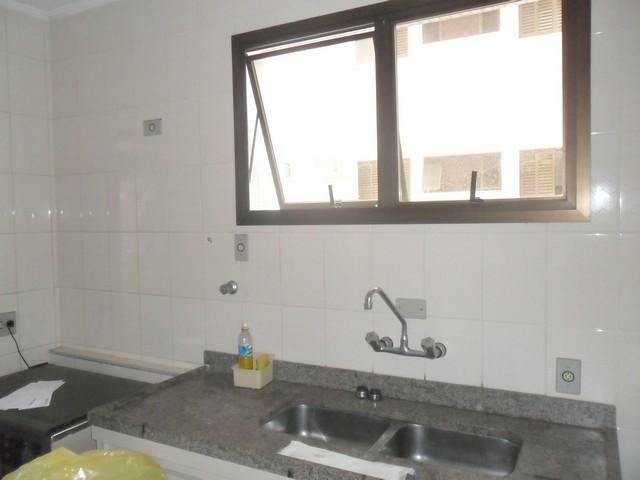 Apartamento à venda e aluguel com 3 quartos, 136m² - Foto 15