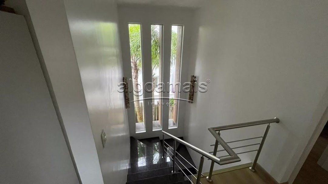 Casa de Condomínio à venda com 4 quartos, 250m² - Foto 14