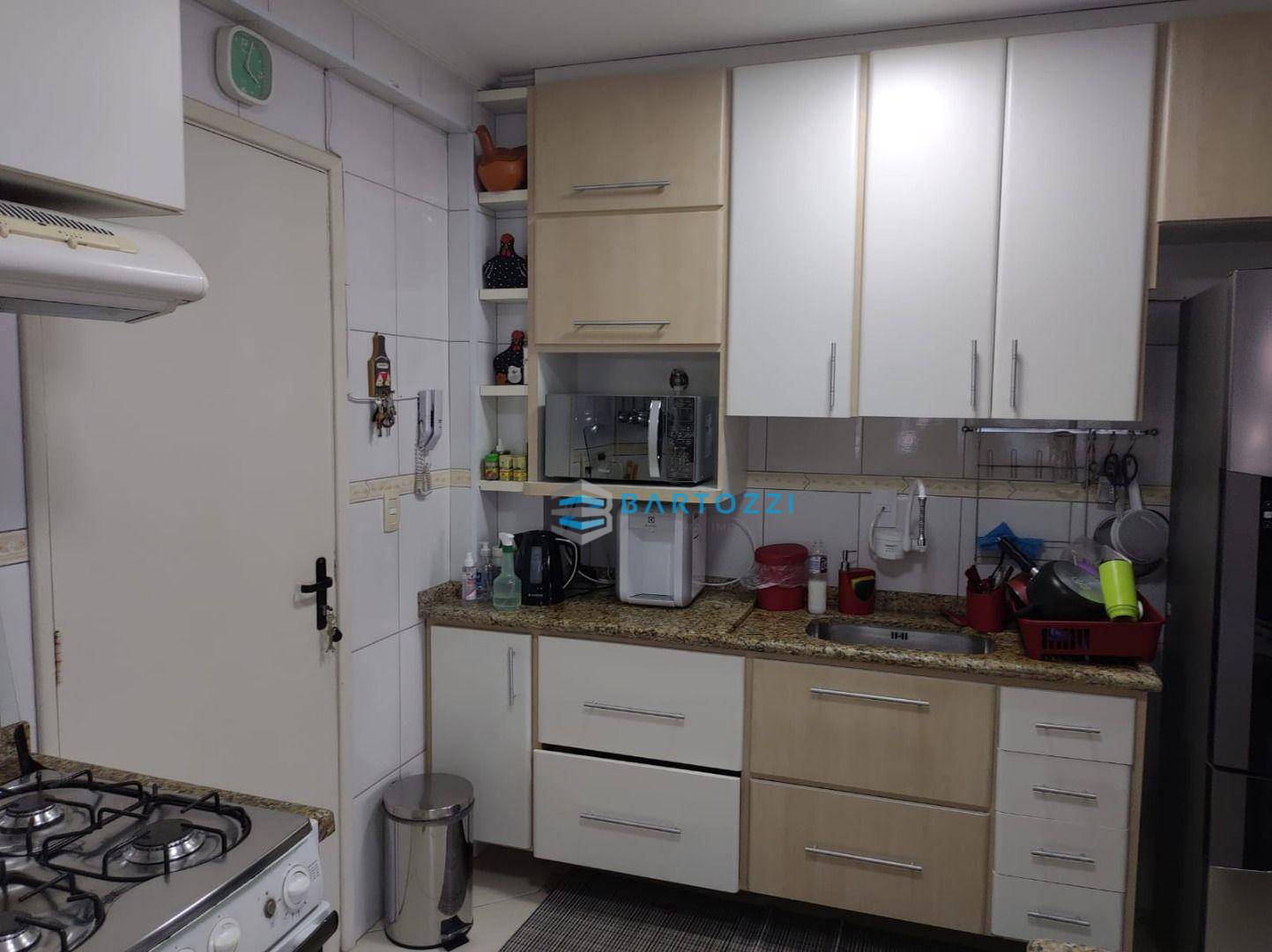 Apartamento à venda com 3 quartos, 92m² - Foto 11