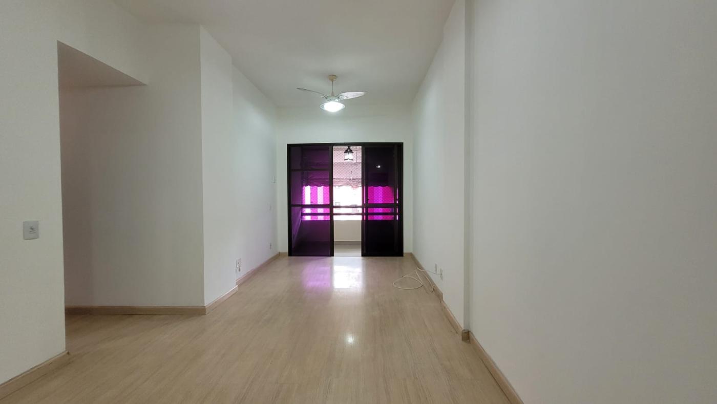 Apartamento à venda com 3 quartos, 73m² - Foto 4