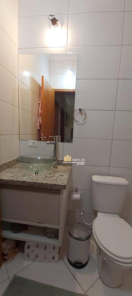 Casa à venda com 3 quartos, 98m² - Foto 28