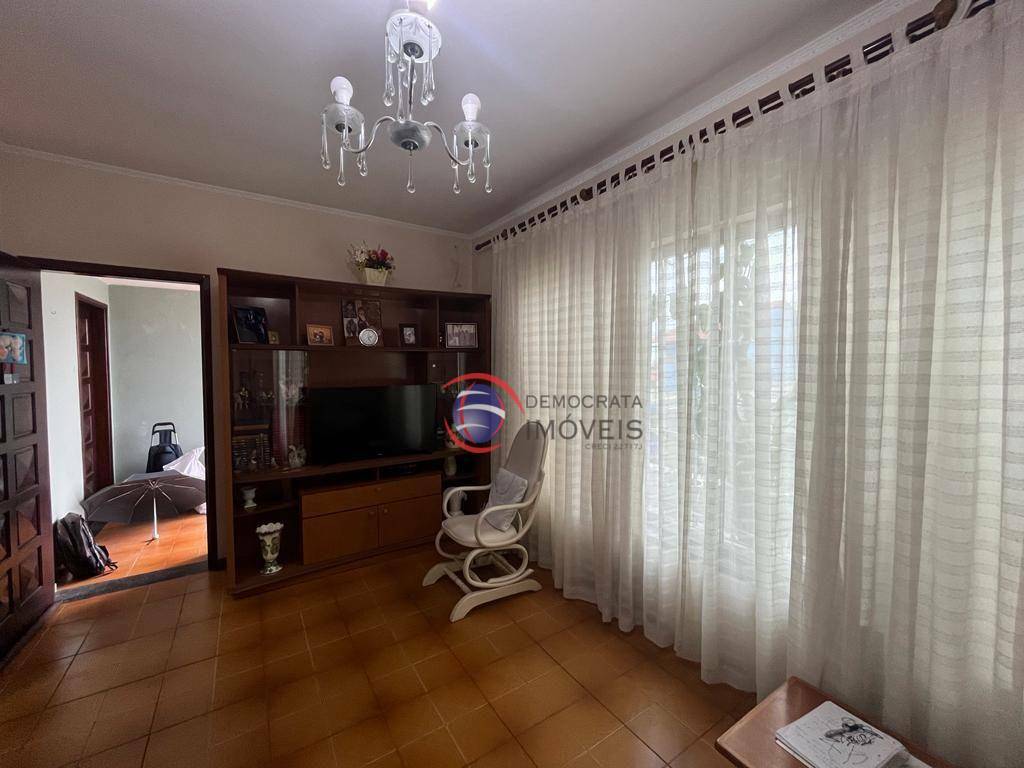 Sobrado à venda com 3 quartos, 187m² - Foto 2