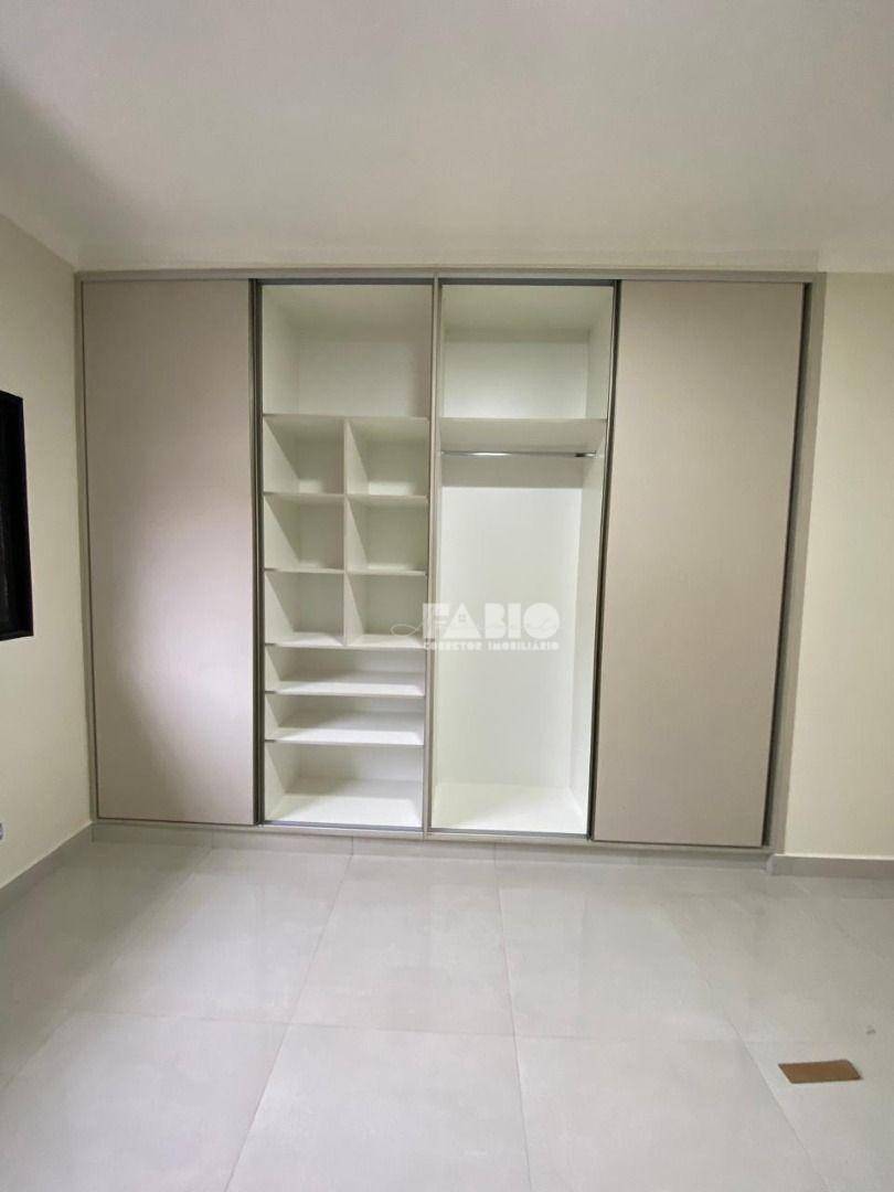 Casa à venda com 3 quartos, 169m² - Foto 19