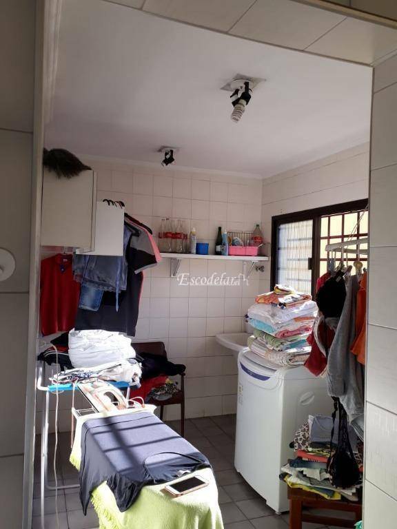 Sobrado à venda com 4 quartos, 440m² - Foto 43