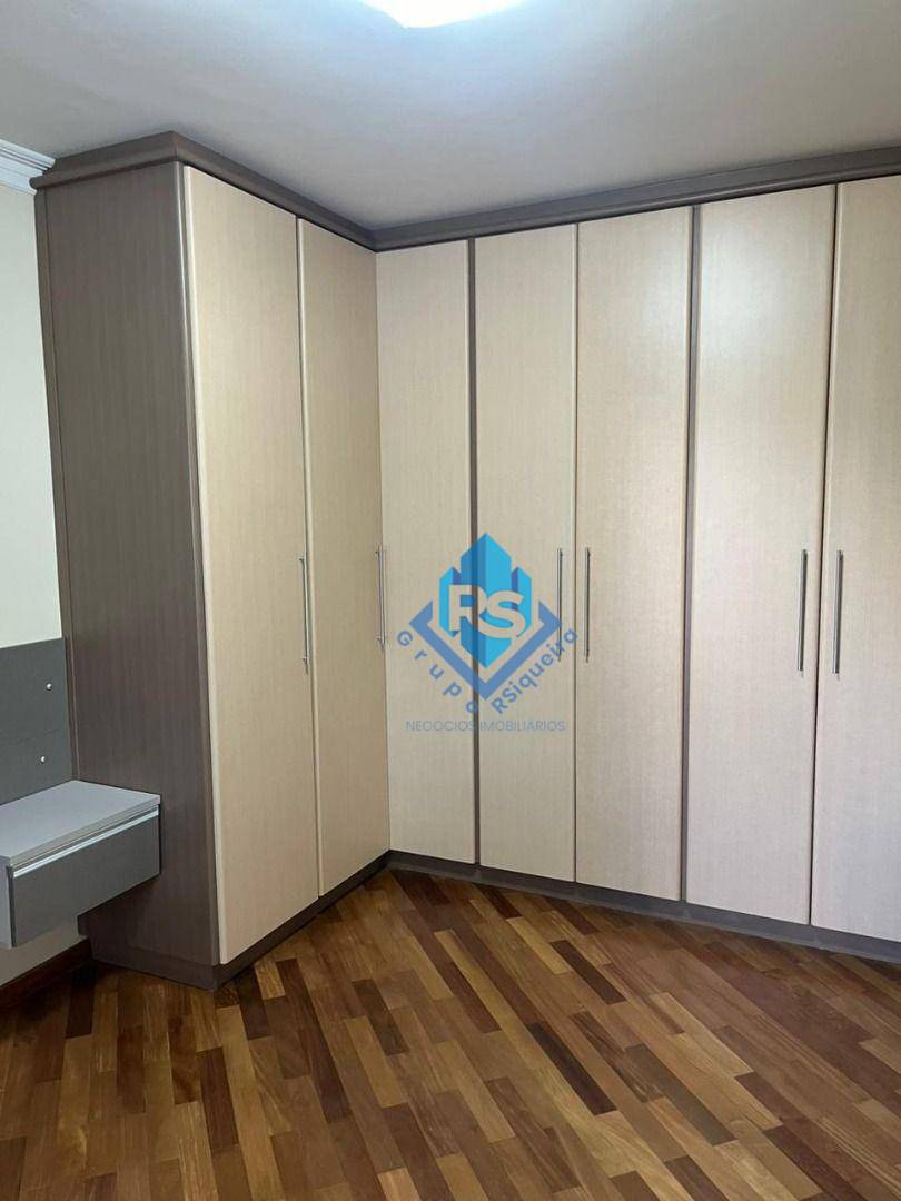 Apartamento para alugar com 3 quartos, 144m² - Foto 15