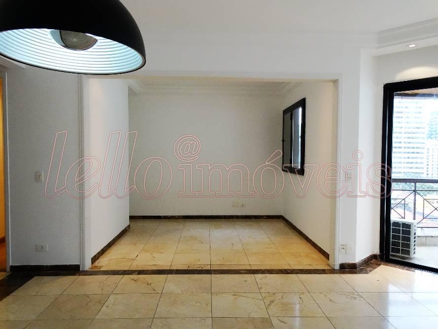 Apartamento para alugar com 3 quartos, 260m² - Foto 3