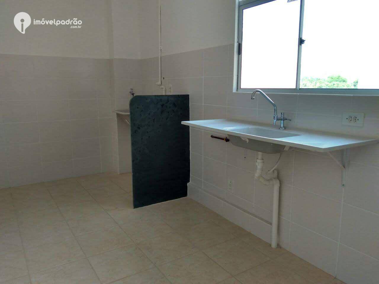 Apartamento à venda com 2 quartos, 42m² - Foto 4