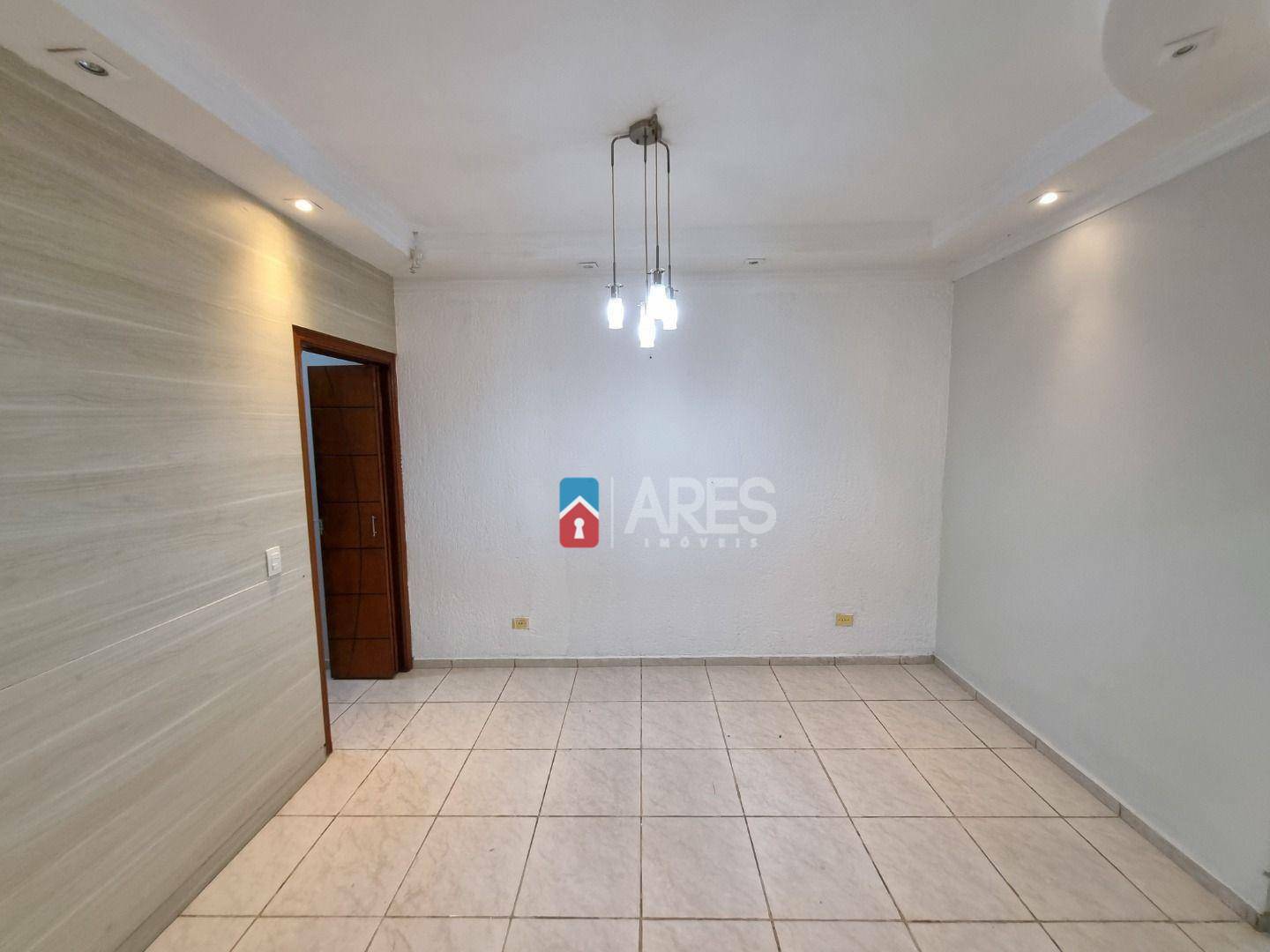 Casa à venda com 2 quartos, 108m² - Foto 9