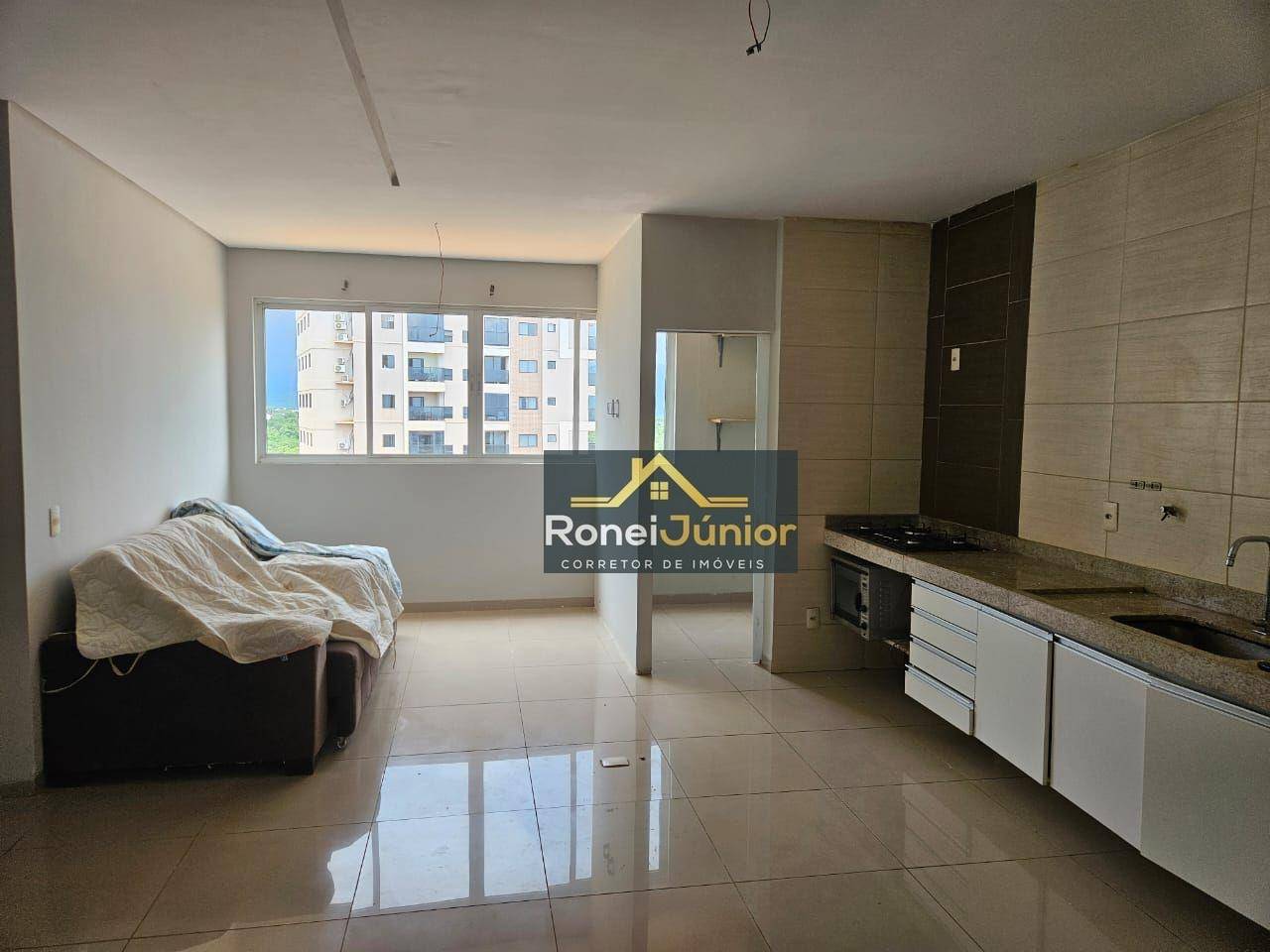 Apartamento à venda com 2 quartos, 78m² - Foto 2