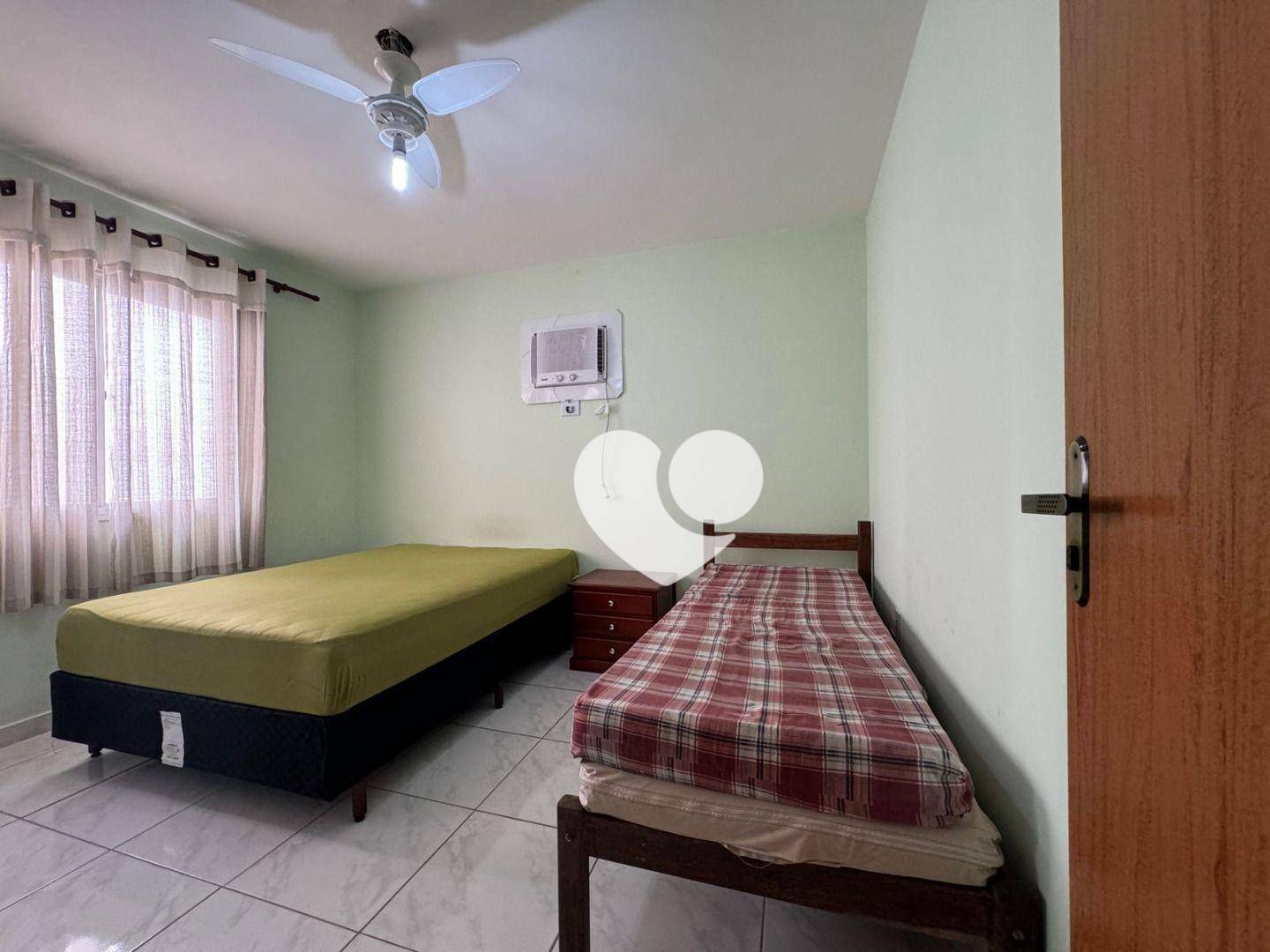 Apartamento à venda com 2 quartos, 65m² - Foto 12