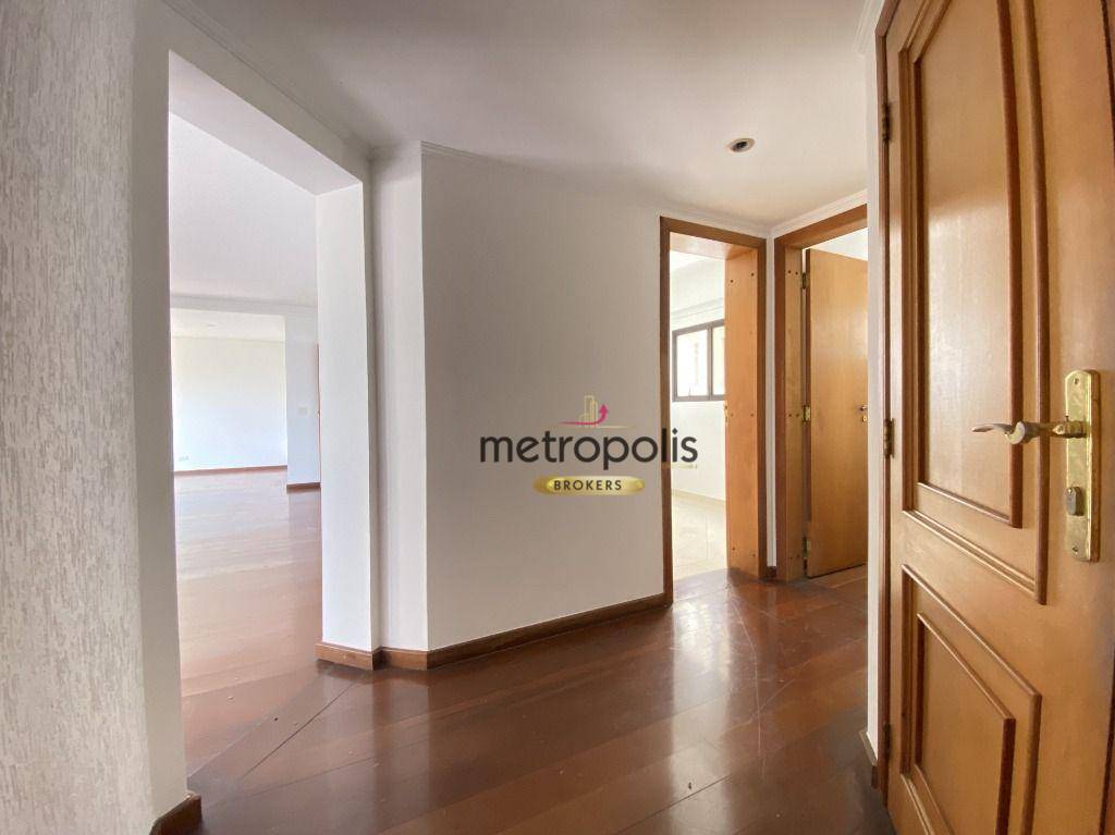 Apartamento à venda com 4 quartos, 196m² - Foto 1