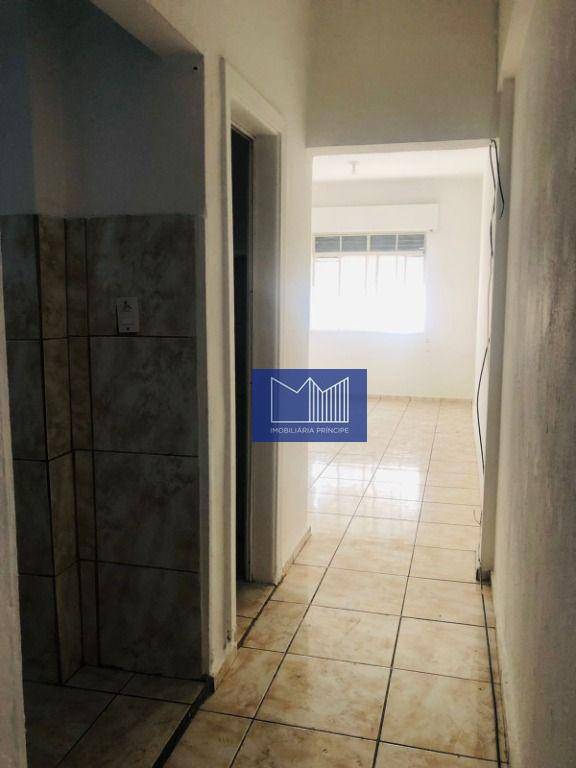 Apartamento à venda com 1 quarto, 37m² - Foto 2